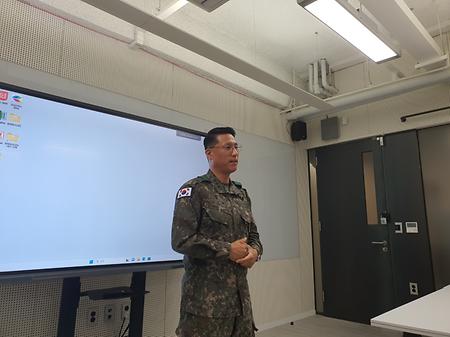 진로탐색 특강2 (야전군사전문가의 길_보병 ○○사단 김희환 여단장)